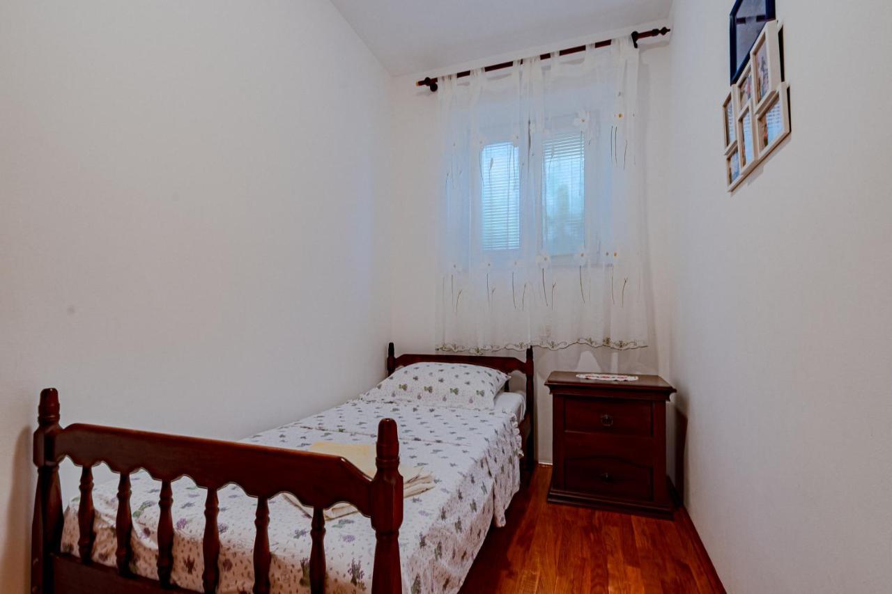 Apartment Ružica Zrnovo Exteriér fotografie