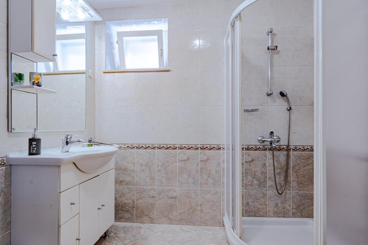 Apartment Ružica Zrnovo Exteriér fotografie