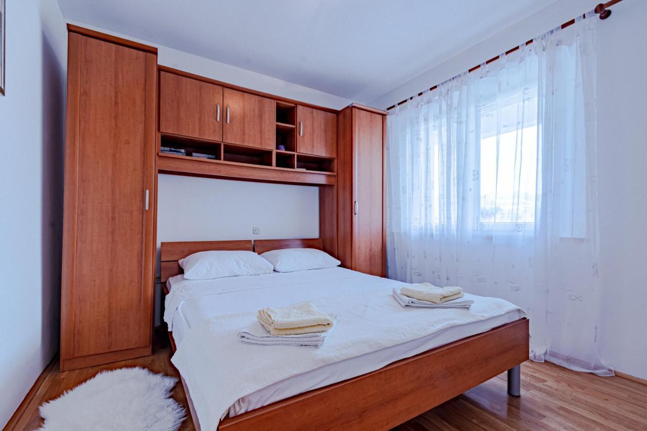 Apartment Ružica Zrnovo Exteriér fotografie